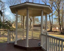 Trex Select Saddle Brown Pics 1